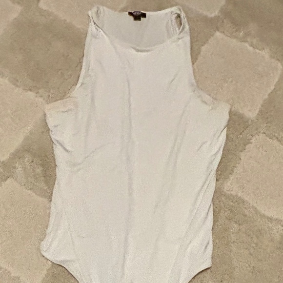 White High Neck Body Contour Body Suit - Picture 1 of 2